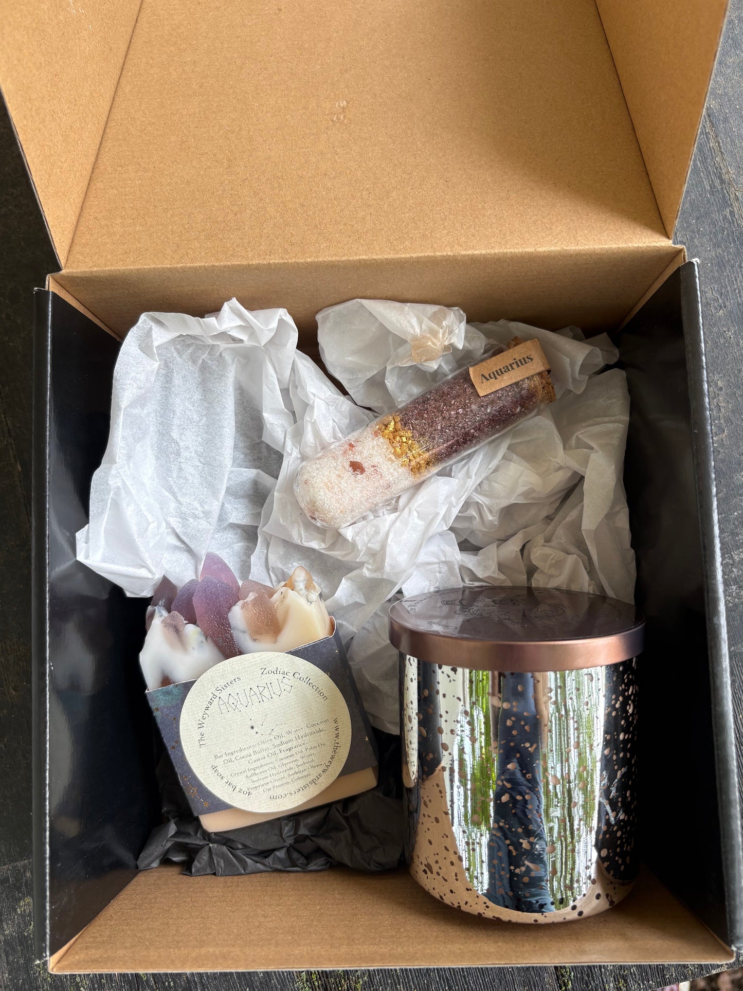 Zodiac Gift Box - Aquarius