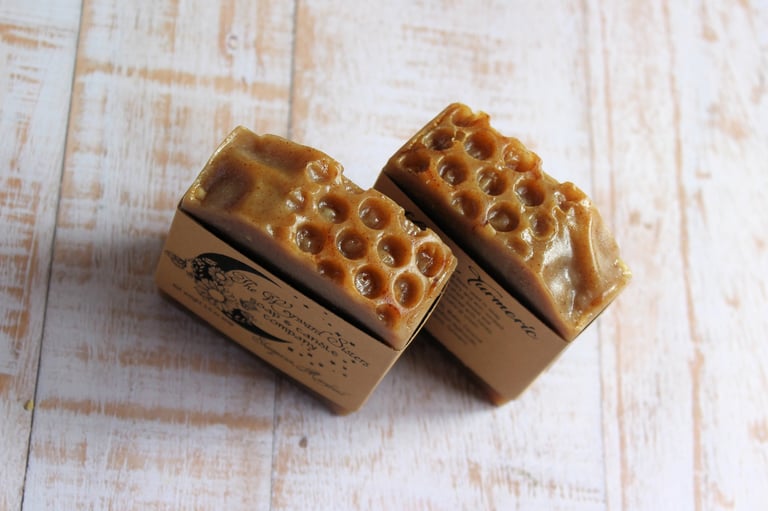 HONEY TURMERIC SOAP