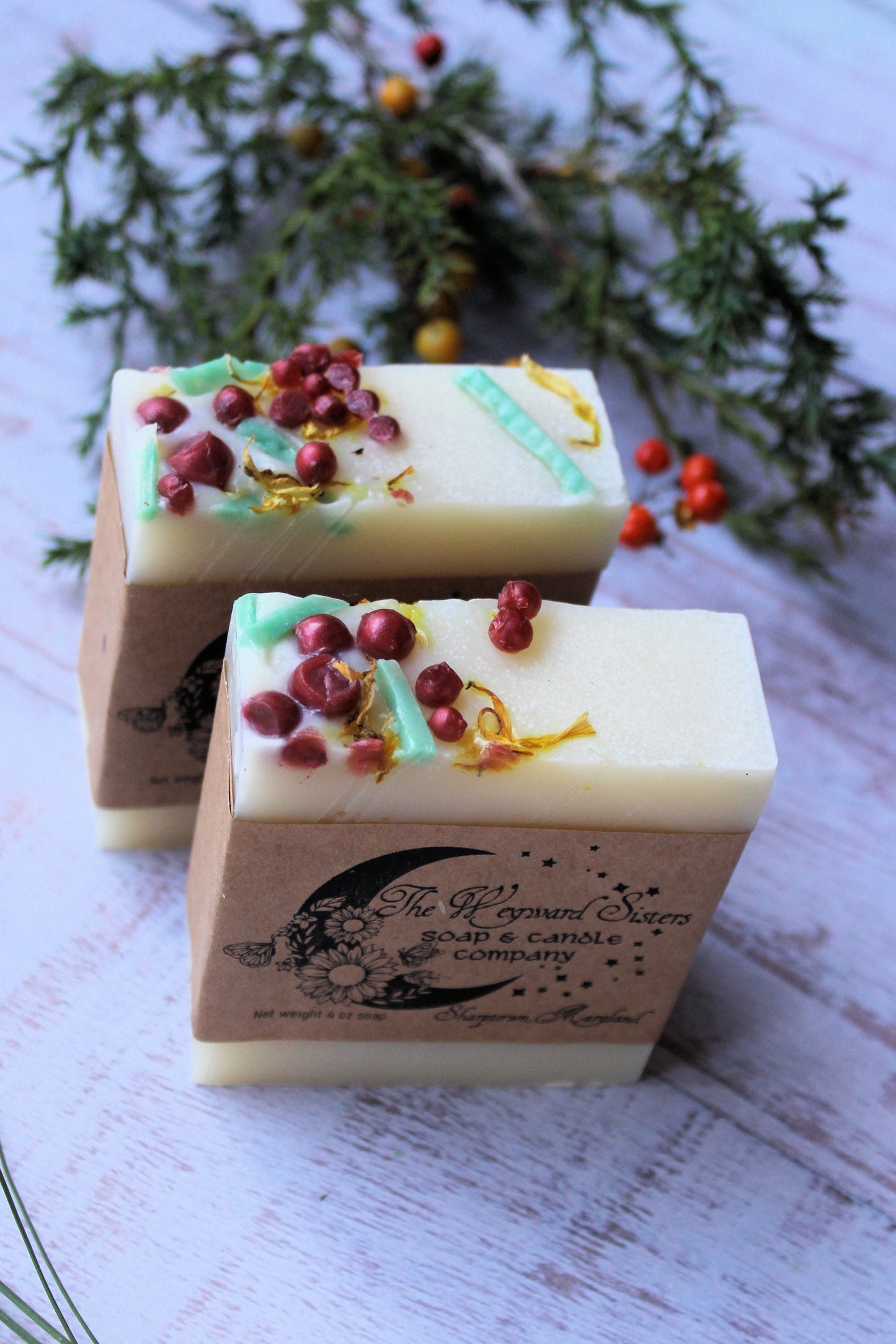 CRANBERRY GARLAND SOAP