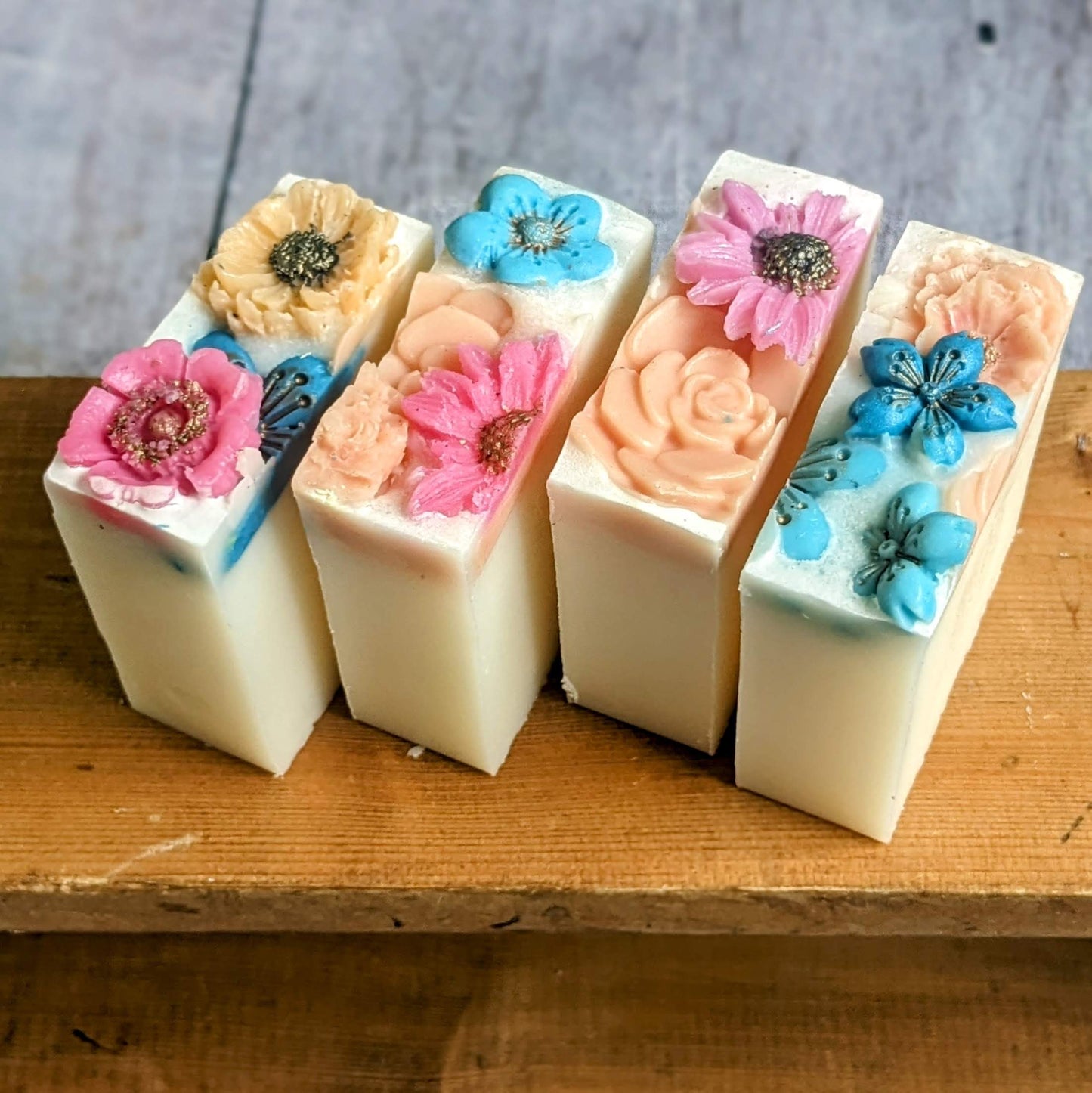 AUGUST BOUQUET SOAP